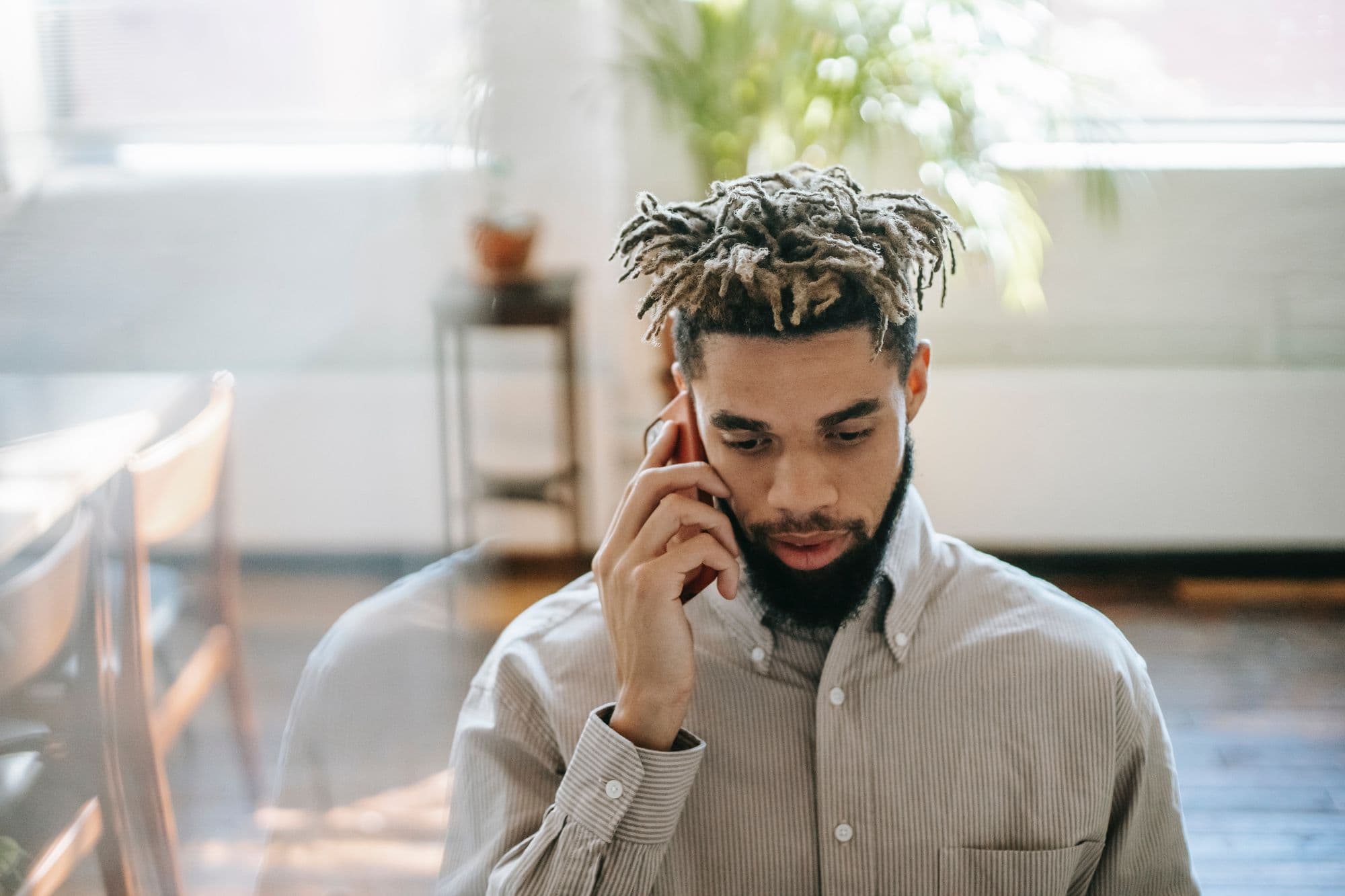 Survey reveals UK workers feel under pressure to hide mental health struggles at work