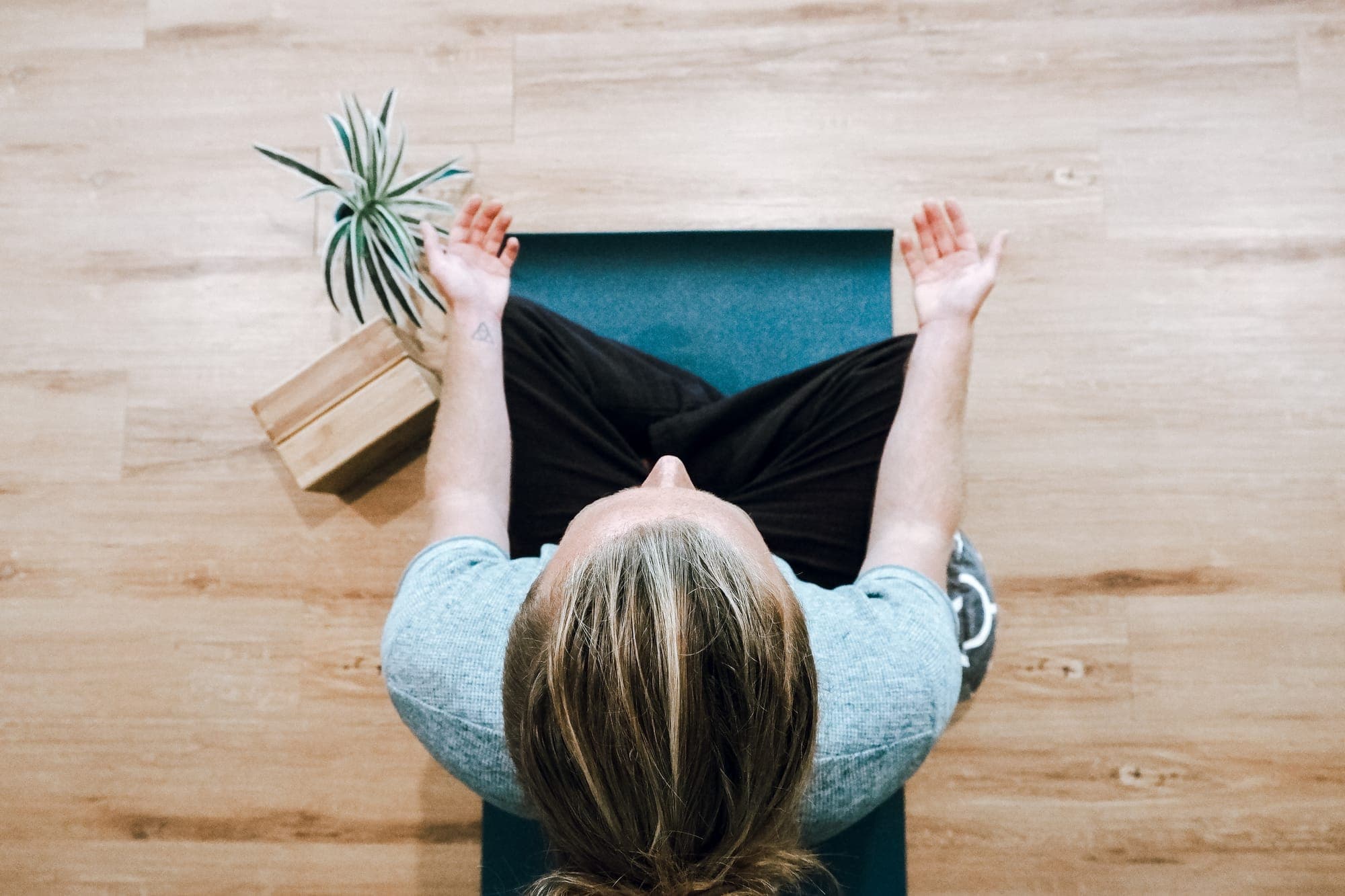 What’s the difference between guided and unguided meditation?