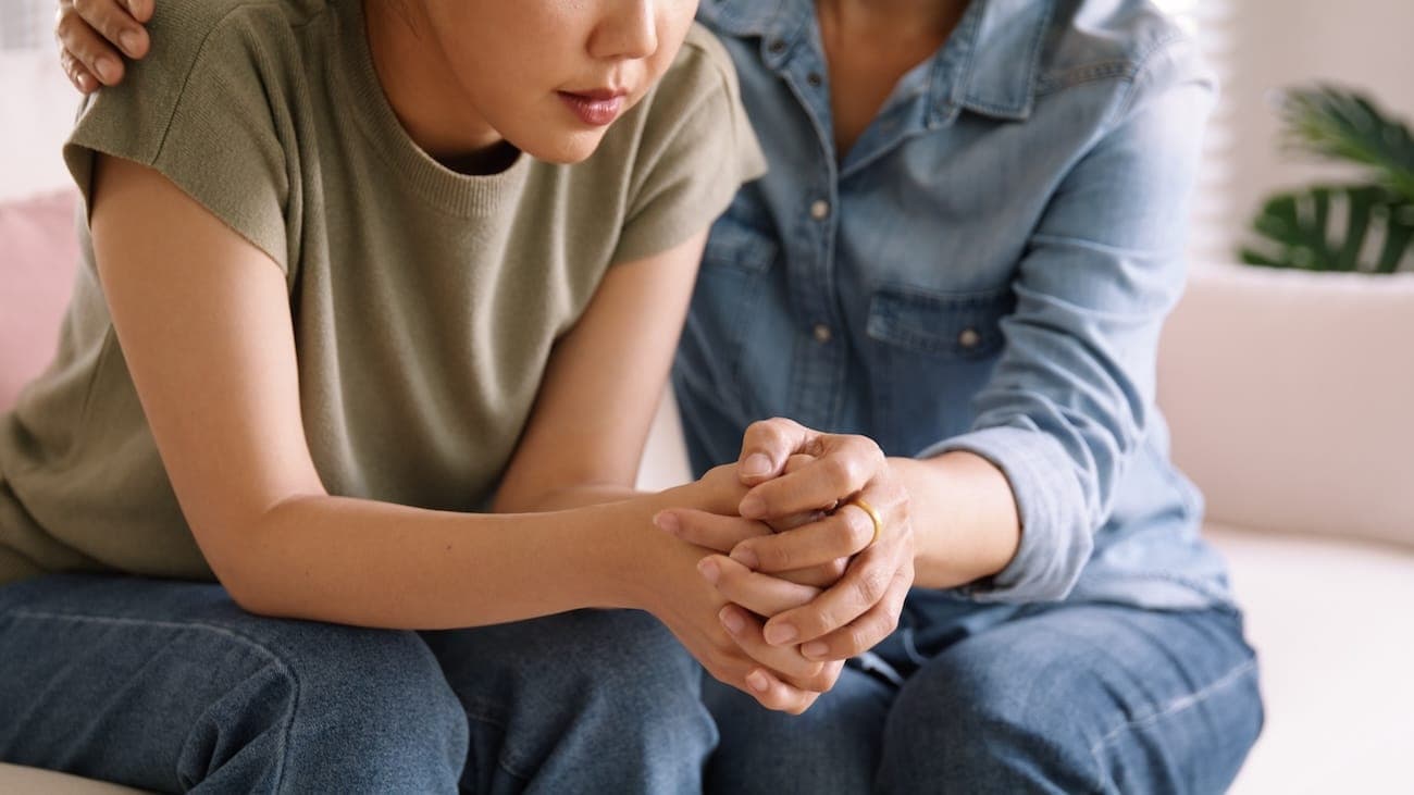 How to support a teenager who self-harms
