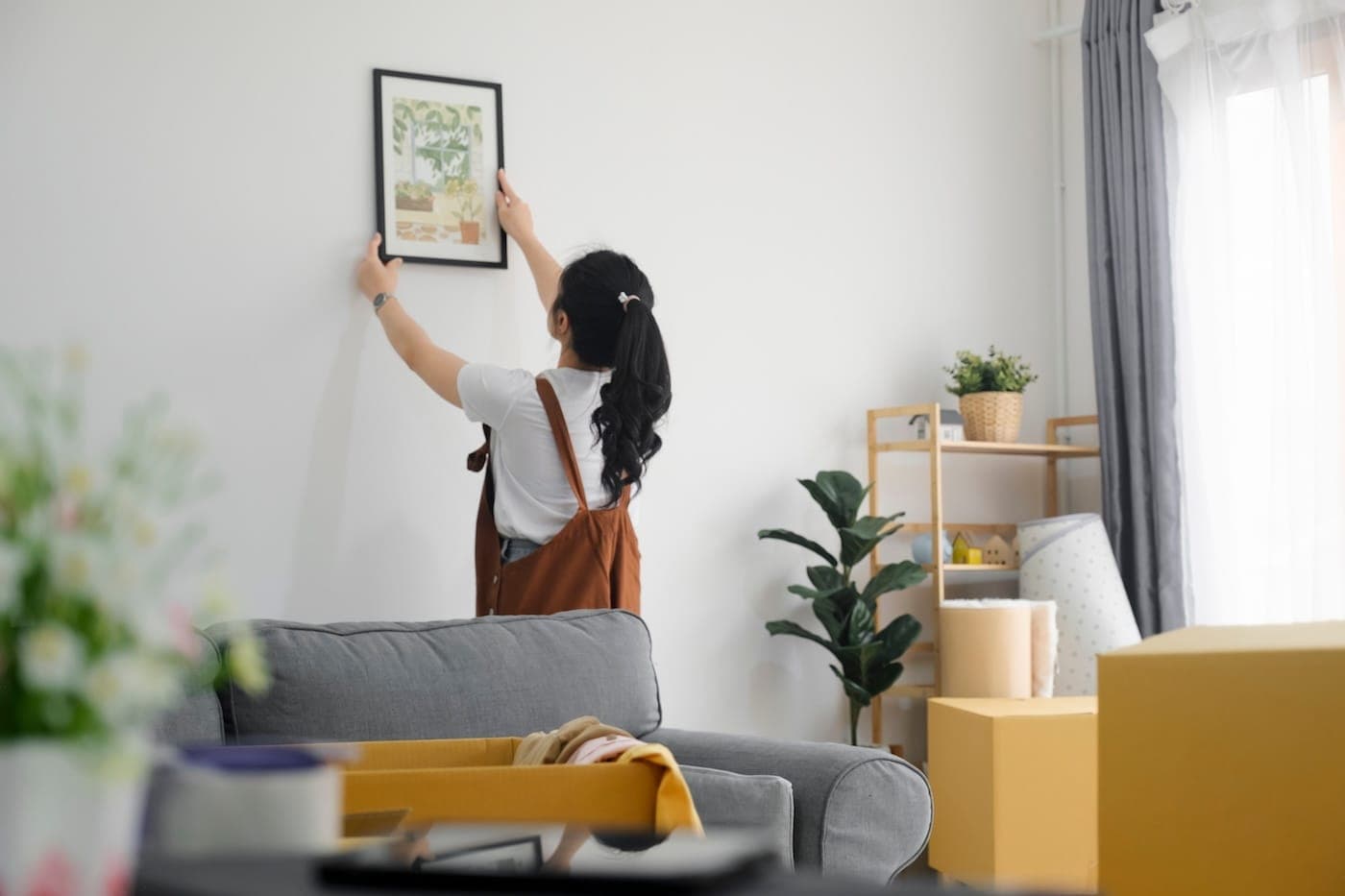 6 ways to make a temporary space feel like home