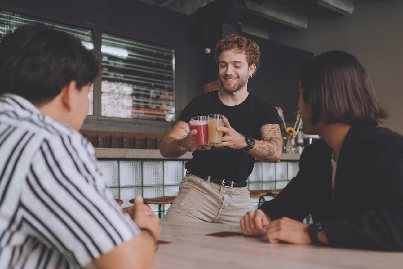 Navigating social situations (while staying sober)