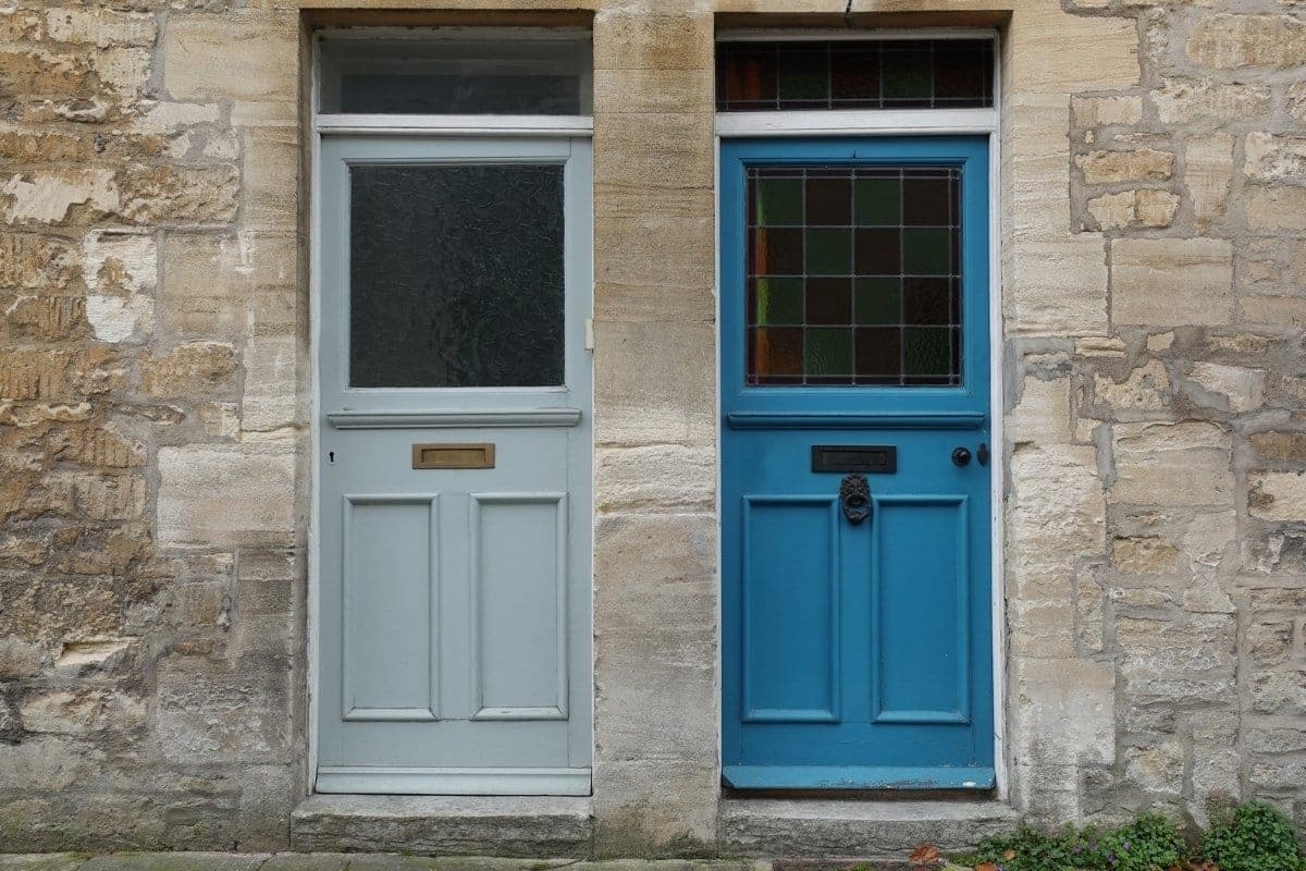 How to make peace with difficult neighbours