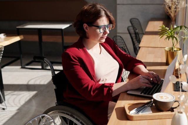 Beatrice Zornek: “Design your career to work with your traits as a highly sensitive person”