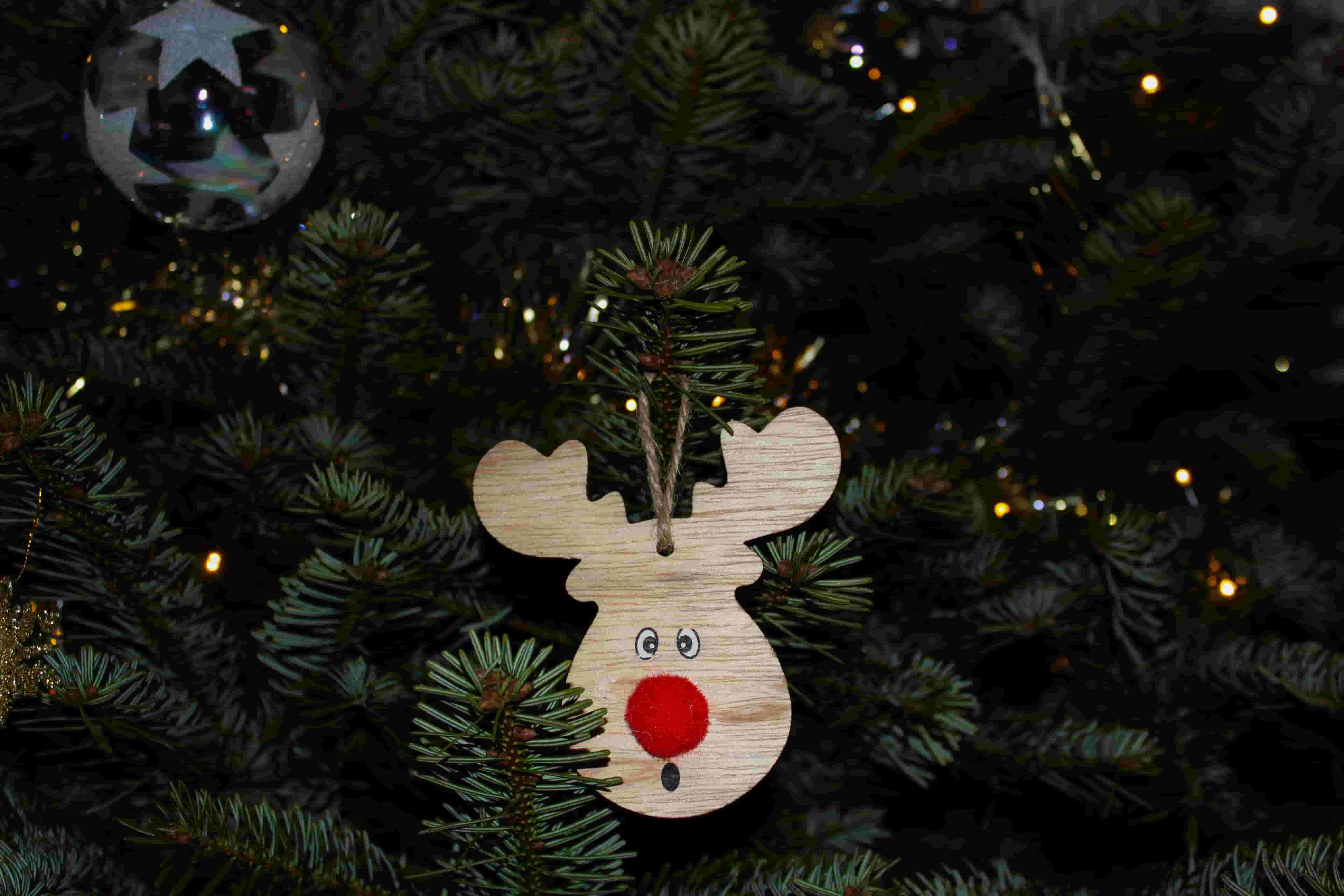 21 Ways to Survive the Holidays With Your Family (Without Falling Out Over Politics)
