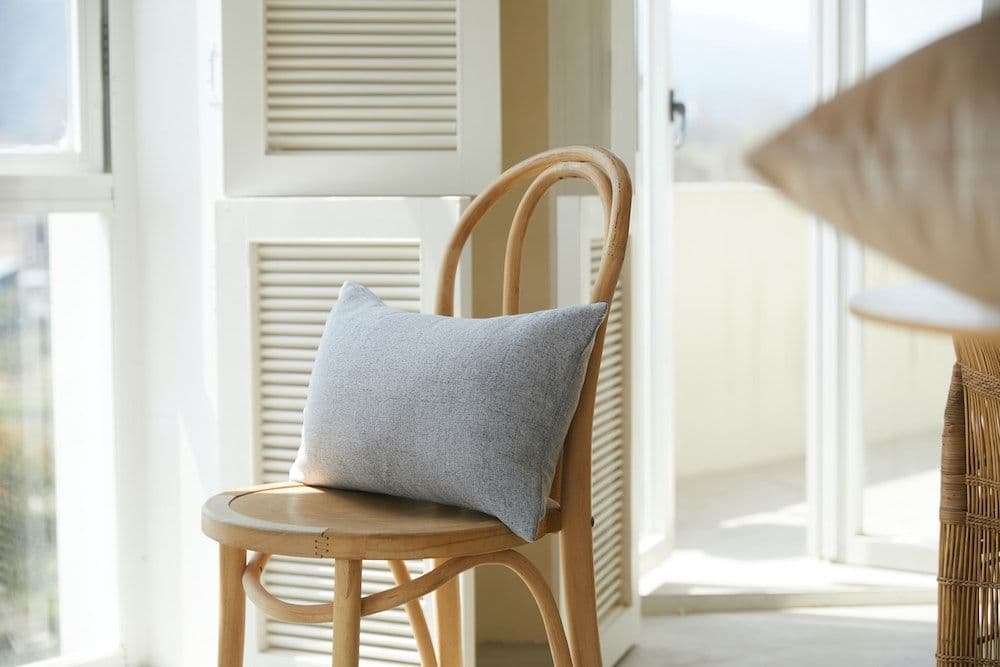 What is feng shui and how can we apply it in our homes?