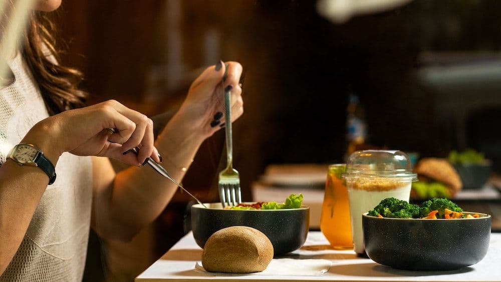 How to confront diet talk