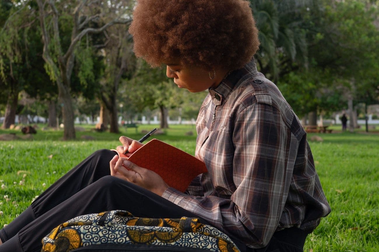 What is therapeutic writing (and is it for me?)